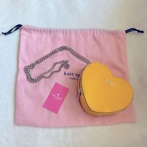 NWT Kate Spade K6063 “Love Shack” mini heart crossbody purse w/ dust bag 💛